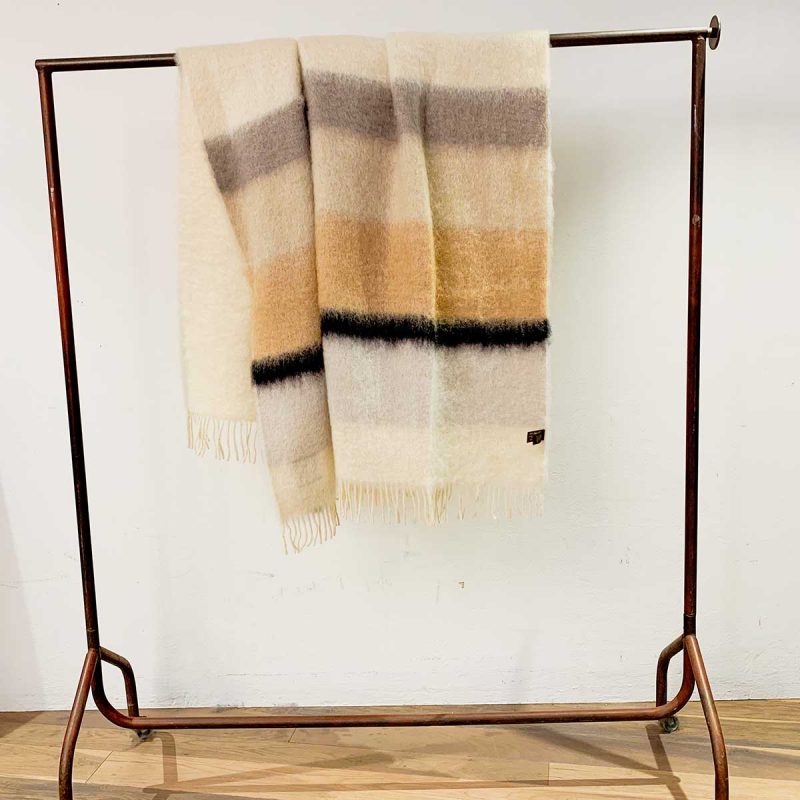 decke-mohair-serenity_resort-conceptstore