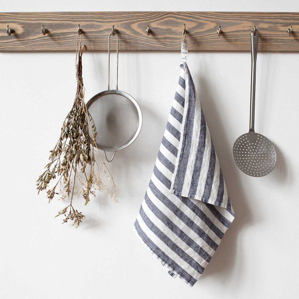 linentales_kitchentowel-black-wide-stripe_resort-conceptstore