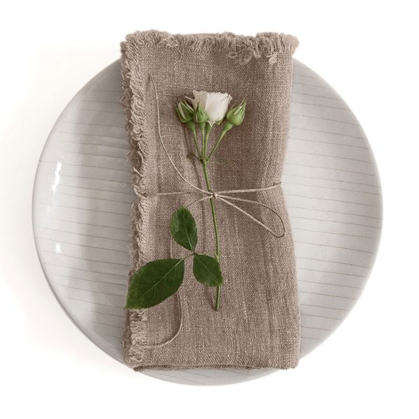 linen-tales_servietten_natural-with-fringes_resort-conceptstore