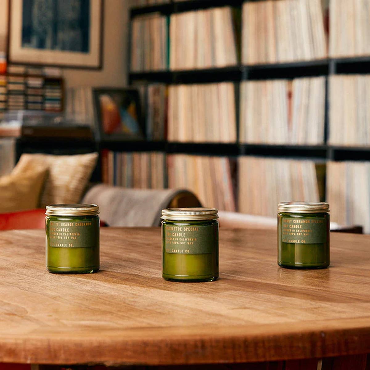 pf-candle_orange-cardamom-candle_3_resort-conceptstore