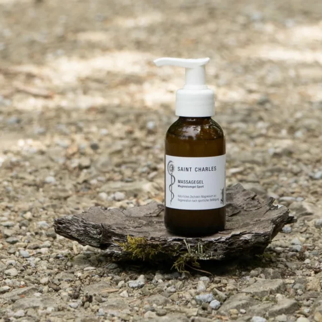 ☀️🚵🏻‍♀️⛰️⛱️☀️ Es ist Sommer!
Nichts wie raus, auf‘s Radl, den Berg oder zum See 🤗

Für alle Sportler haben was:
Die Magnesium Produkte von @saint.charles - Sportgel, Relax-Gel oder Scrub, sowie endlich wieder eine große bunte Auswahl der dünnen japanischen Handtücher von @kontex_official